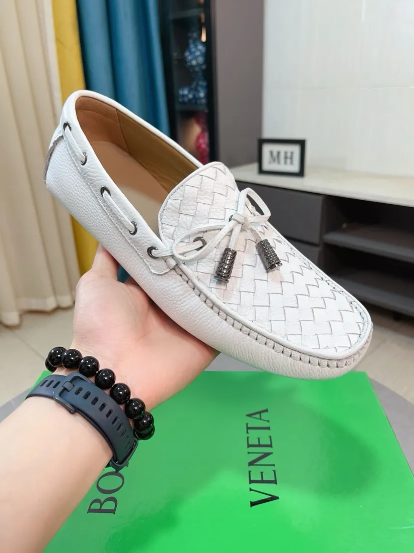 Ex-factory price 420🌹🌹【Super comfortable soft sole BV woven beanie shoes】Fashion hot style ⭐️⭐️⭐️BV Men's casual shoes 🎈High-quality cowhide upper, woven cowhide upper with metal buckle decoration, perfect fit, full of personality and fashionable charm, genuine leather lining ⚠️⚠️Flexible and lightweight outsole, fashionable and handsome, size: 38-44, 37+45 can be customized